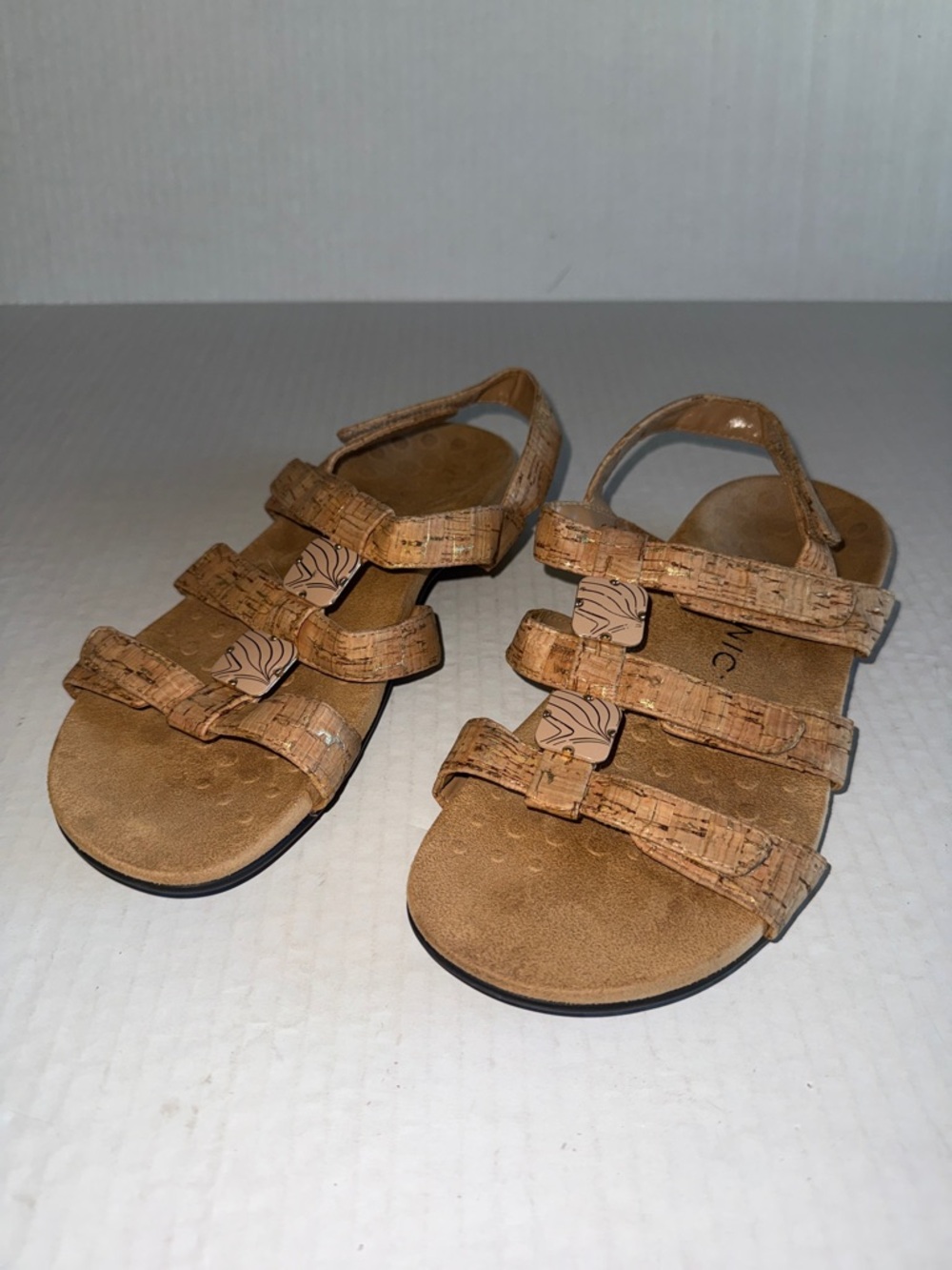 Vionic Amber Slingback Adjustable Straps Sandals In Gold Cork - Picture 4 of 13